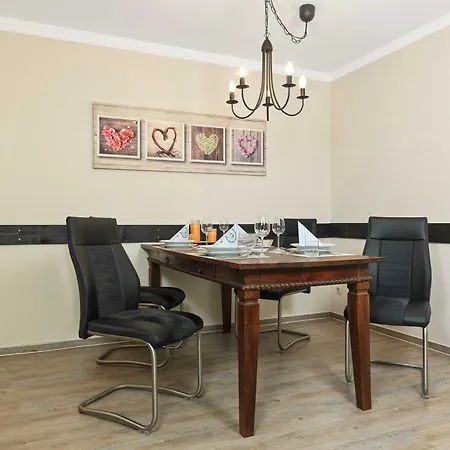 Residenz Am Yachthafen Schiffskieker * Kirchdorf (Poel)